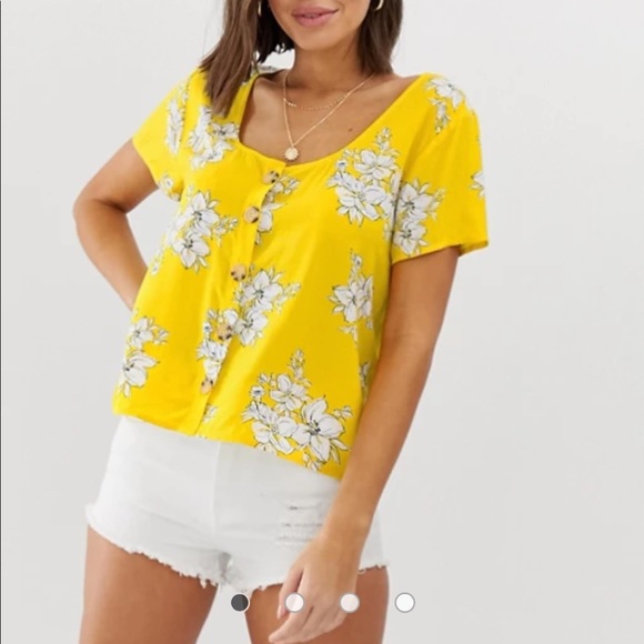 NWOT Floral blouse - Picture 1 of 5